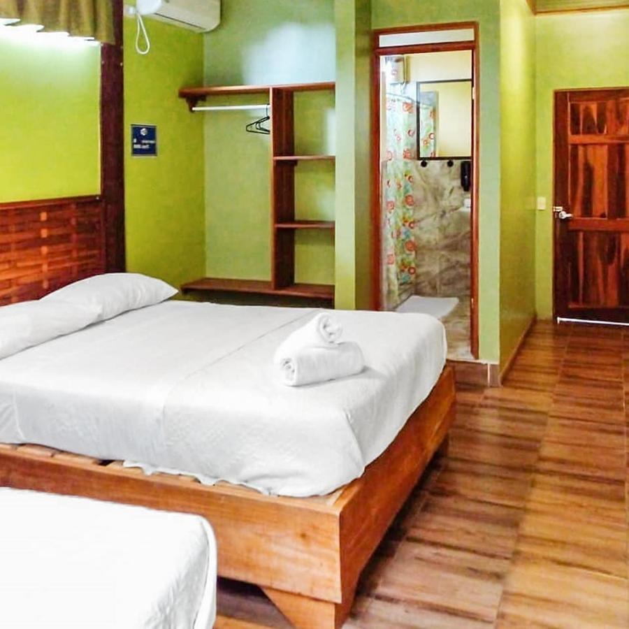 Hotel Torres Del Mar Puerto Viejo de Talamanca Esterno foto